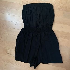 Basic Black Strapless Romper